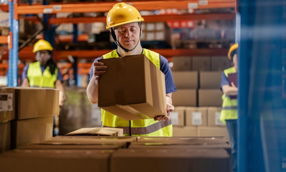 Manual Handling Injuries: Safe Lifting Techniques That Actually Work (Dublin Guide)